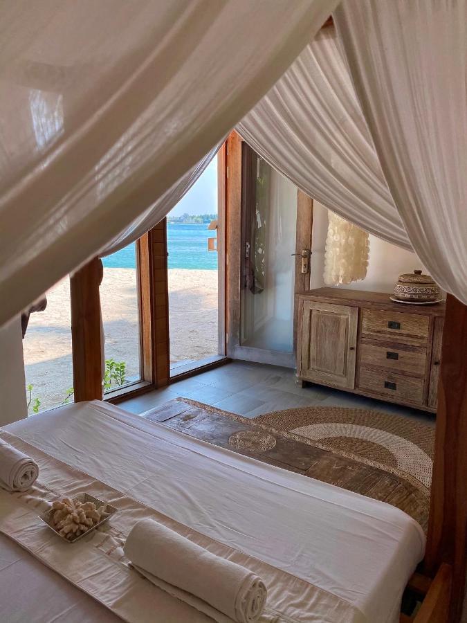 Samura Maldives Guest House Thulusdhoo ภายนอก รูปภาพ