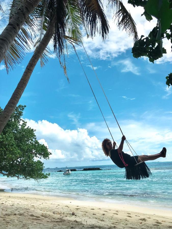 Samura Maldives Guest House Thulusdhoo ภายนอก รูปภาพ