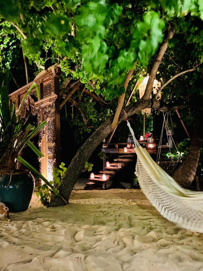 Samura Maldives Guest House Thulusdhoo ภายนอก รูปภาพ